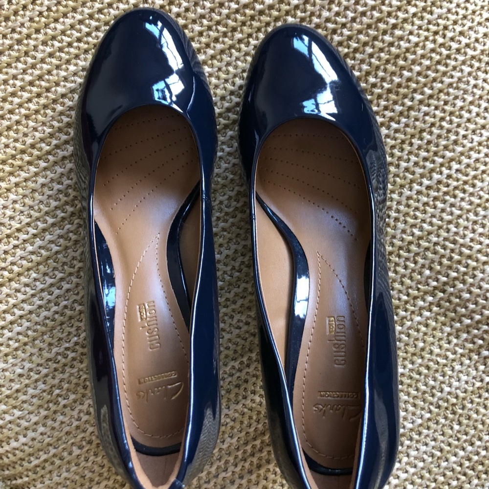 Patent Leather Navy Pumps